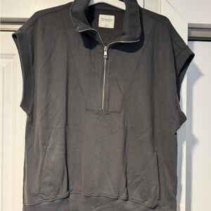 Gray Sleeveless Zip-Up Sweatshirt